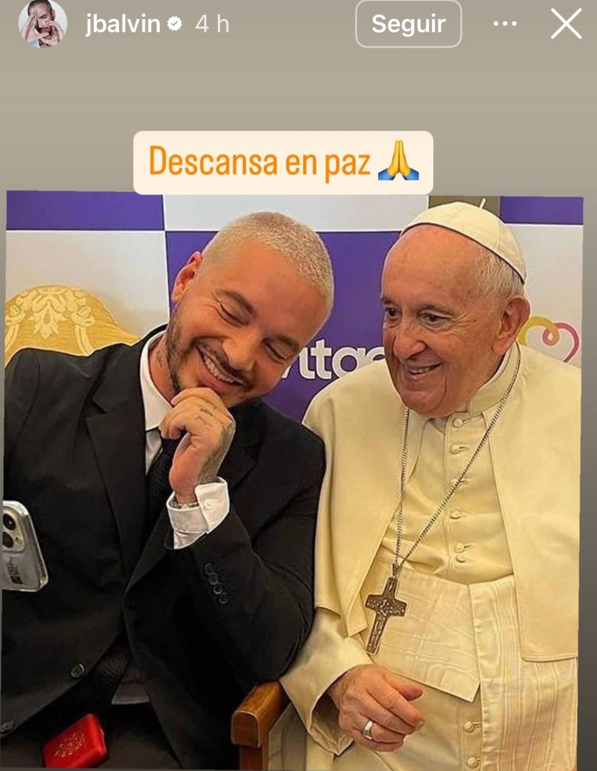 J Balvin, condolencias, Papa Francisco