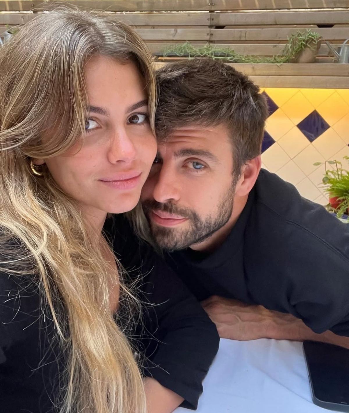 Piqué, Clara Chía