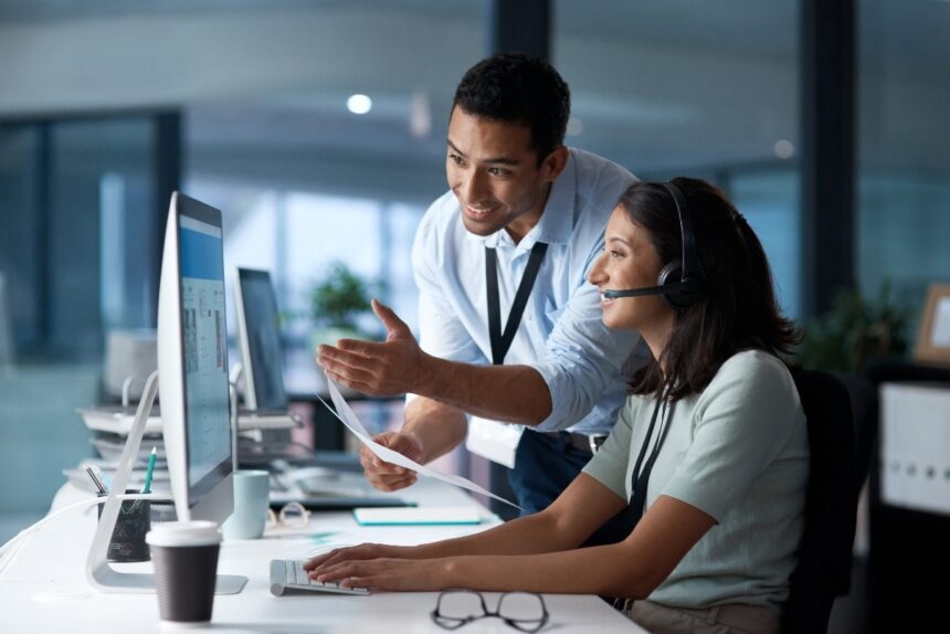 tech jobs for latinos, tech, jobs for latinos, latinos in US, QuéOnnda