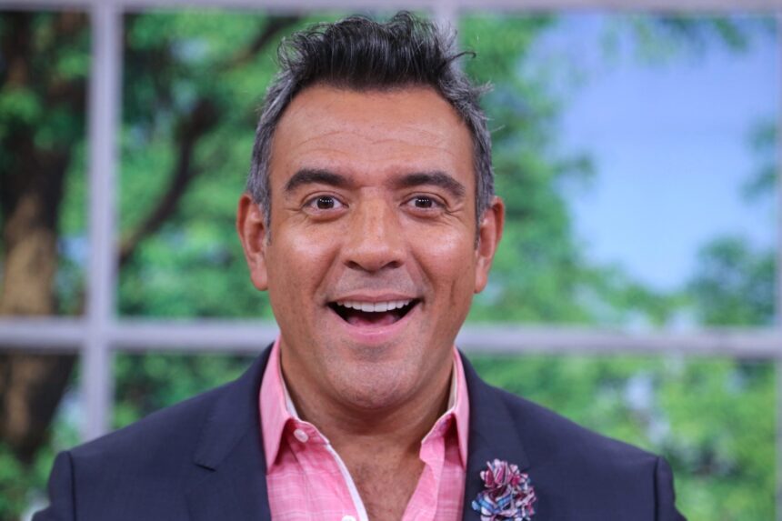 Héctor Sandarti, Sandarti, conductor, Televisión, QuéOnnda