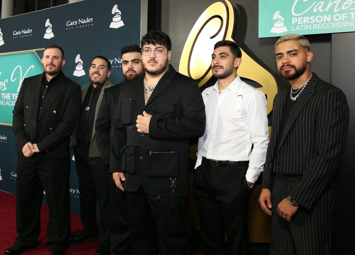 Grupo Frontera, música