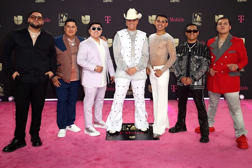 Grupo Firme, música, entretenimiento