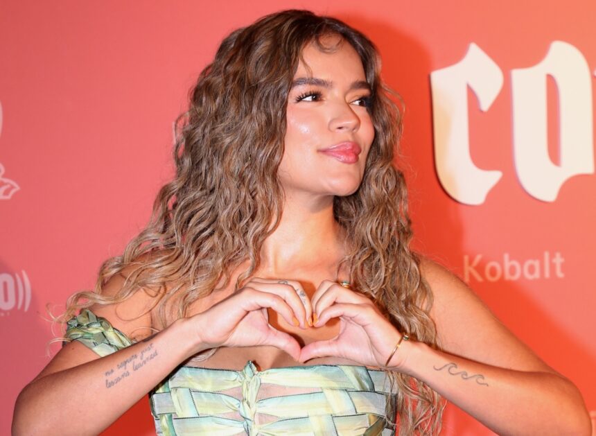 Karol G, música, radio, embarazo