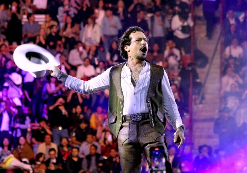 Christian Nodal, música, video