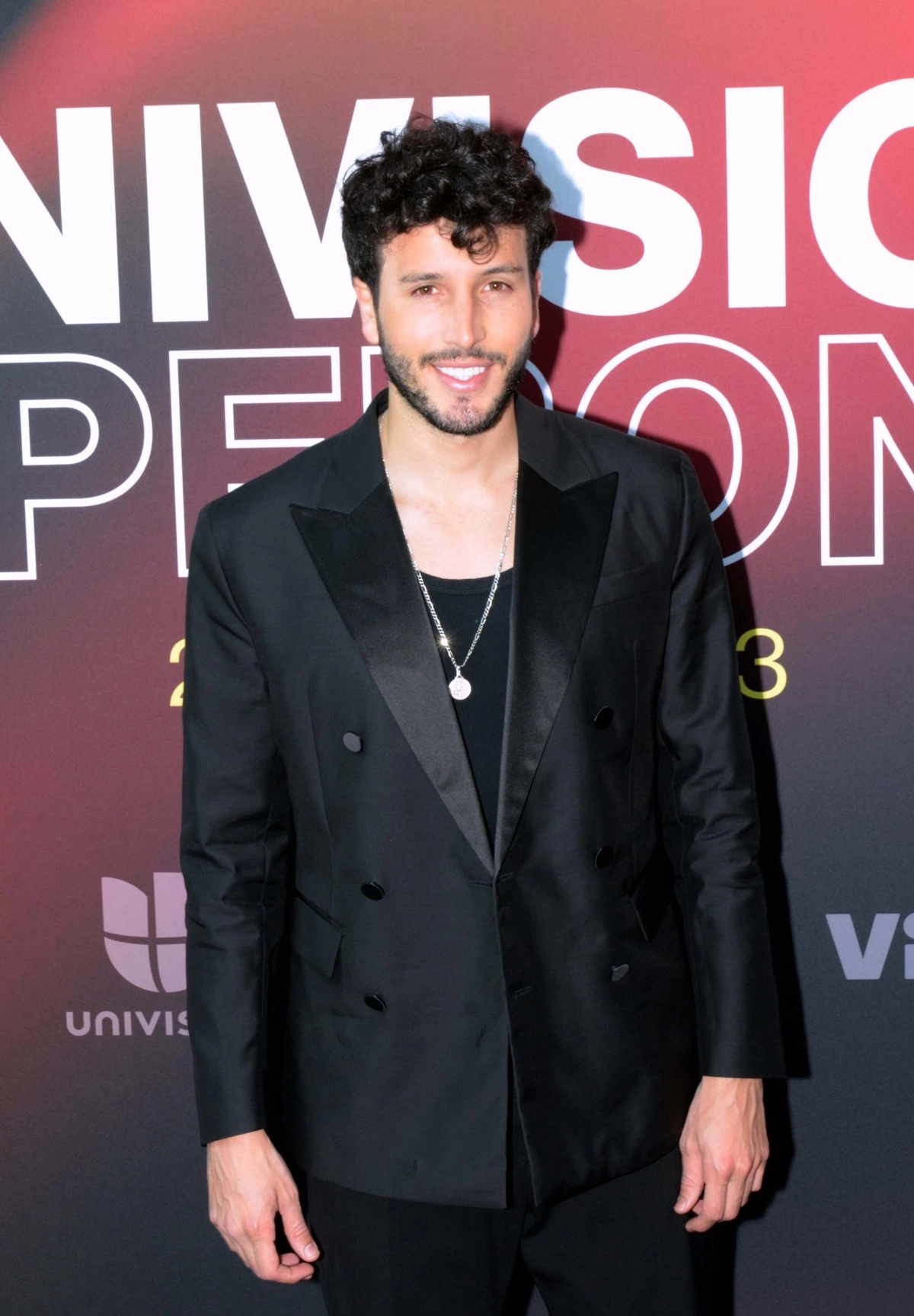 Sebastián Yatra, música, romance
