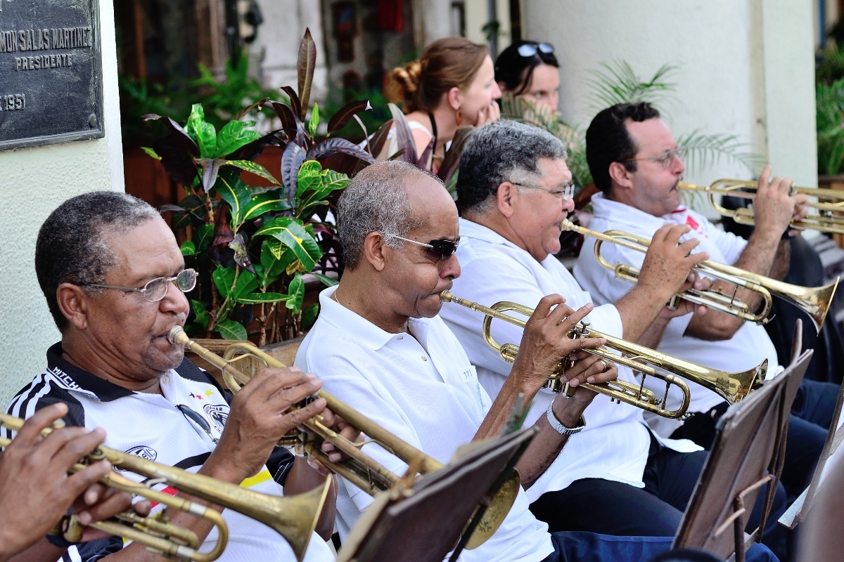 historia de la música tropical