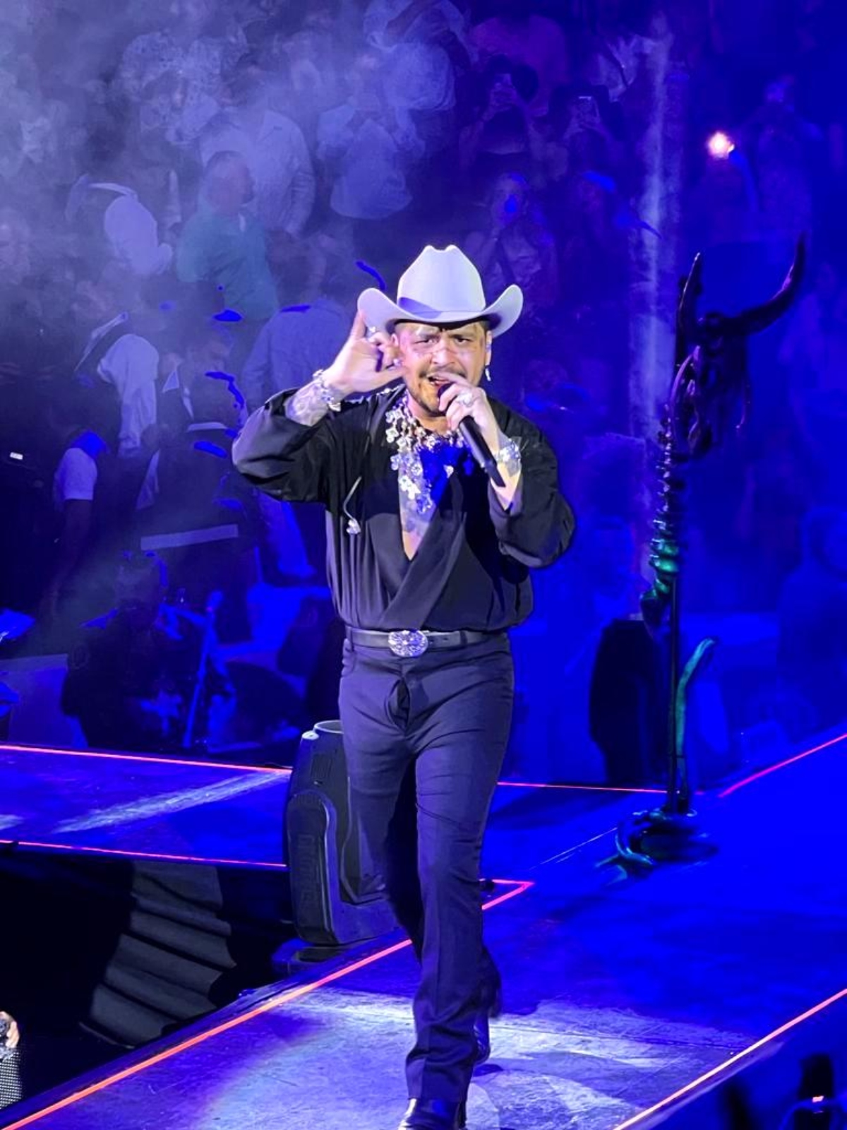 Christian Nodal, Nodal