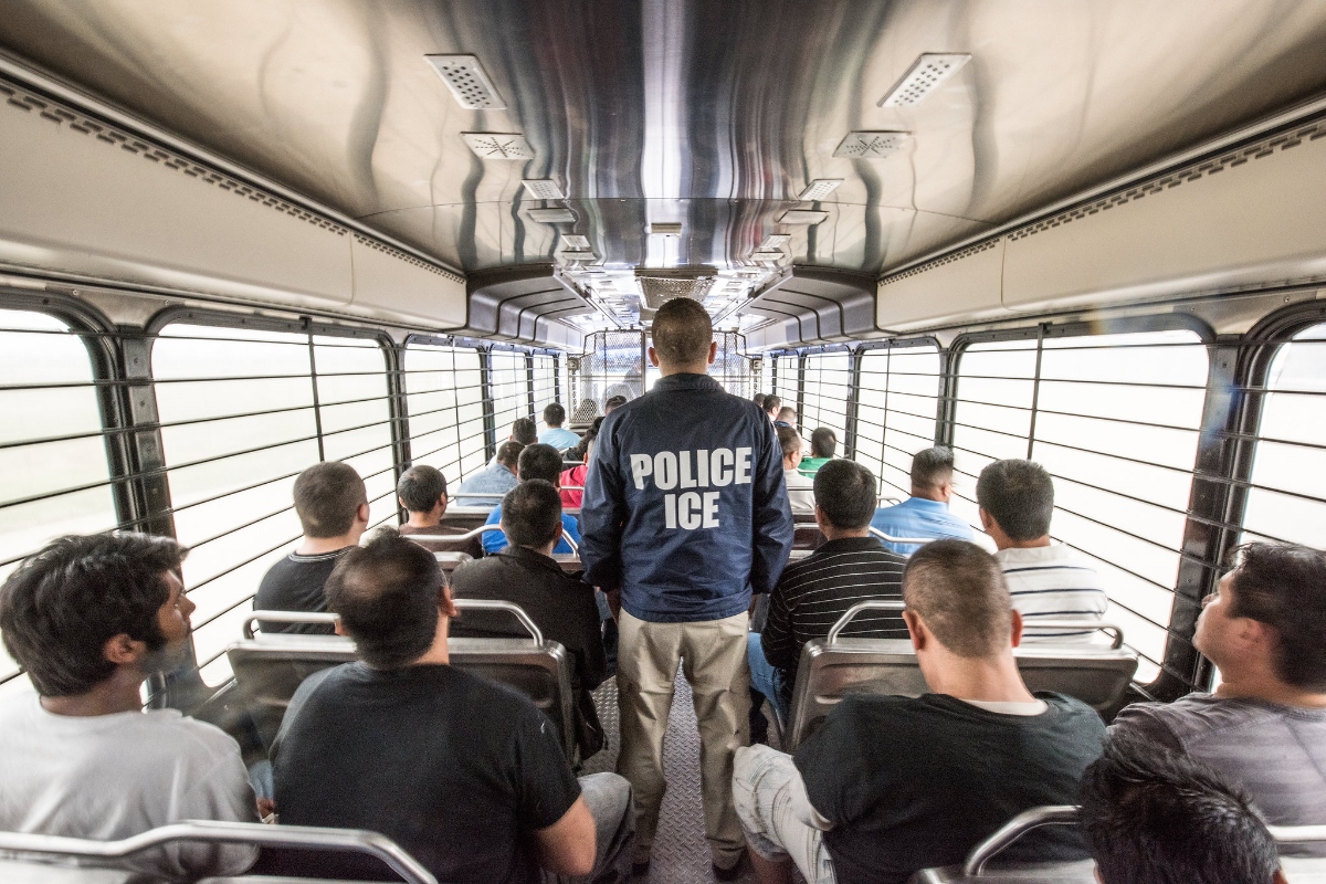 Deportados, deportaciones, deportaciones masivas, ICE, QuéOnnda