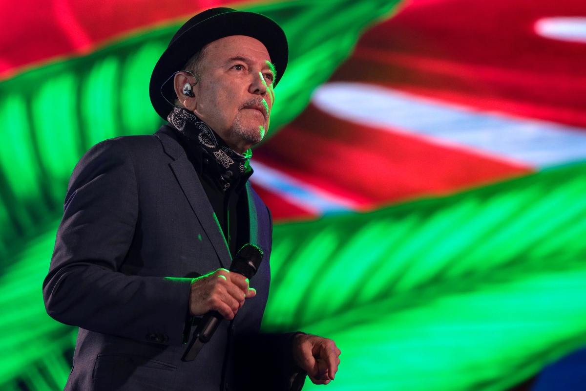Rubén Blades, artista panameño, Pedro Navaja, Música, QuéOnnda