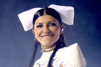 Cazzu, música, celebridades, entretenimiento