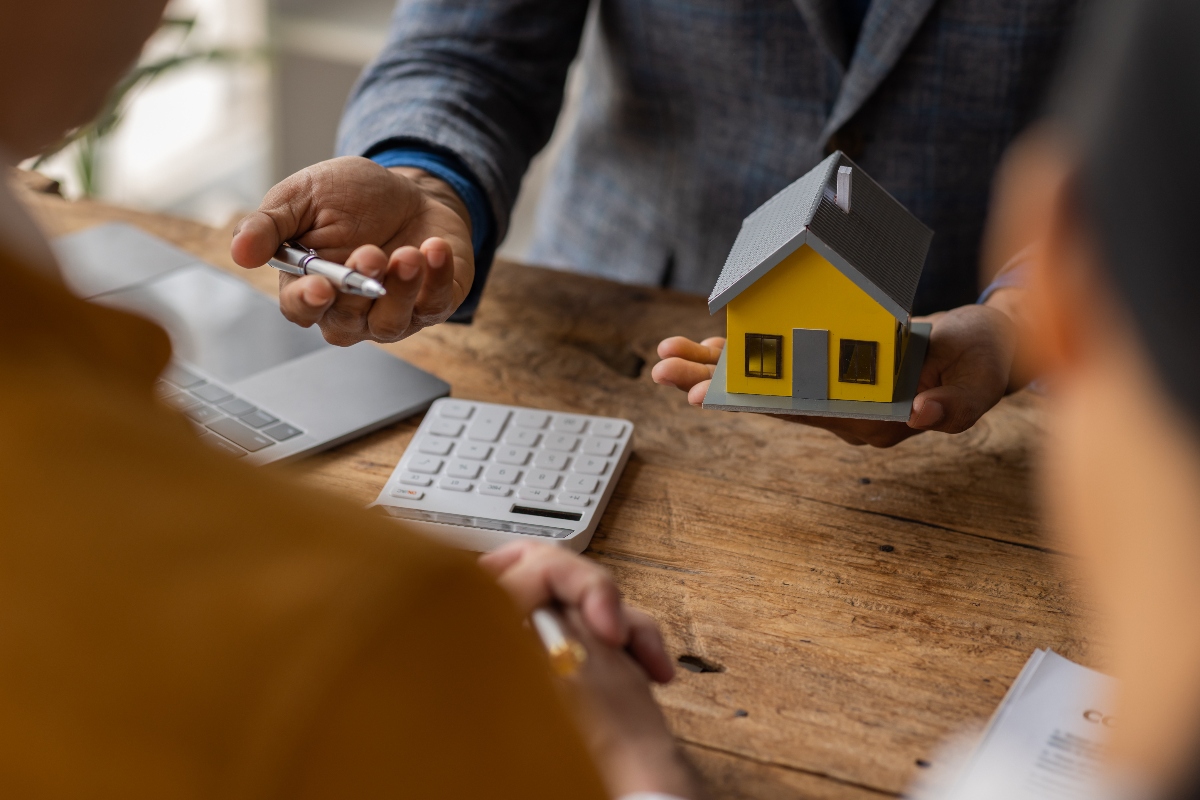 common mistakes when buying a house