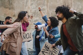 política, inmigrantes, activismo