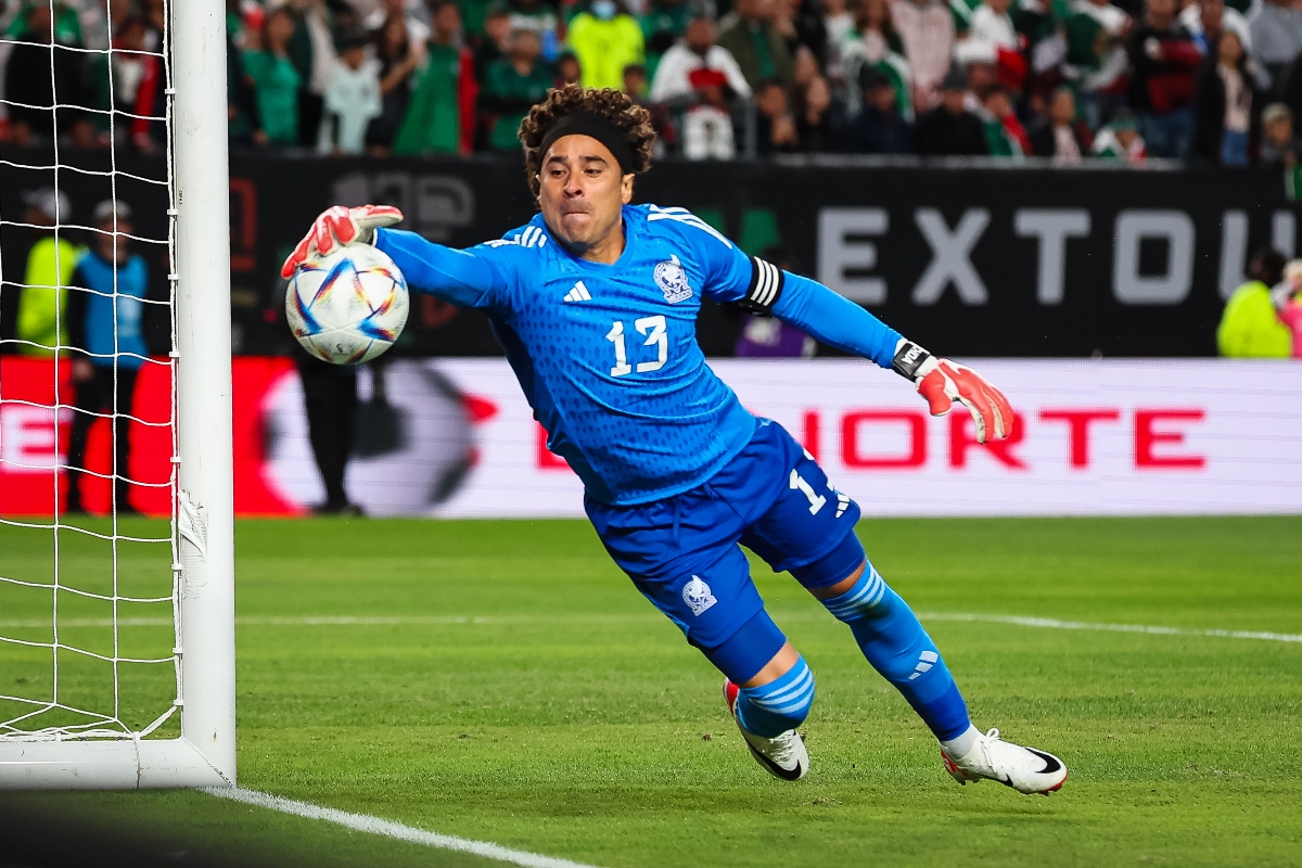 Guillermo Ochoa, Memo Ochoa, goalkeeper, 13, QuéOnnda