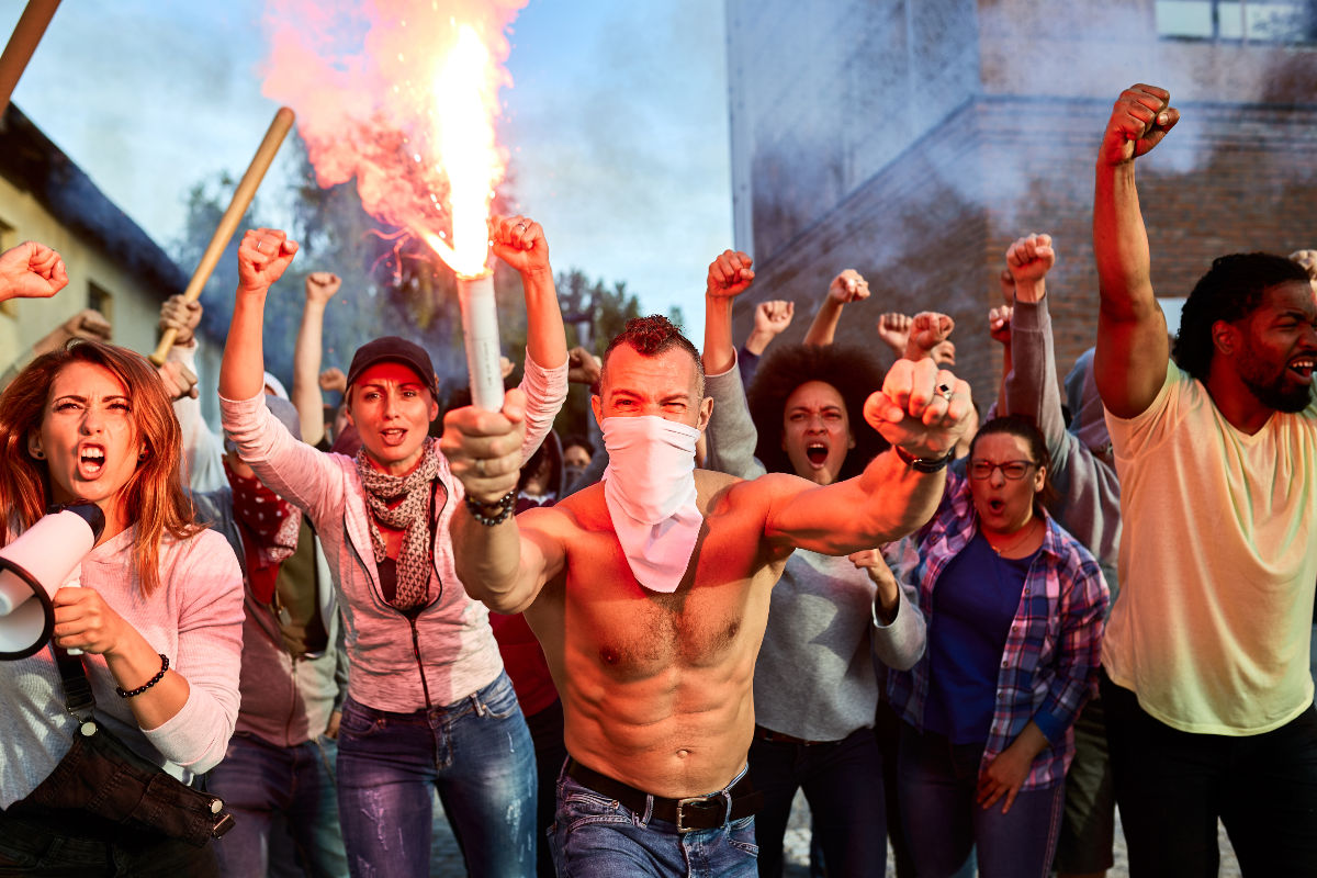 Nostradamus prophecies Latin America 2025, protests, Nostradamus prophecies, Nostradamus, Nostradamus, QuéOnnda