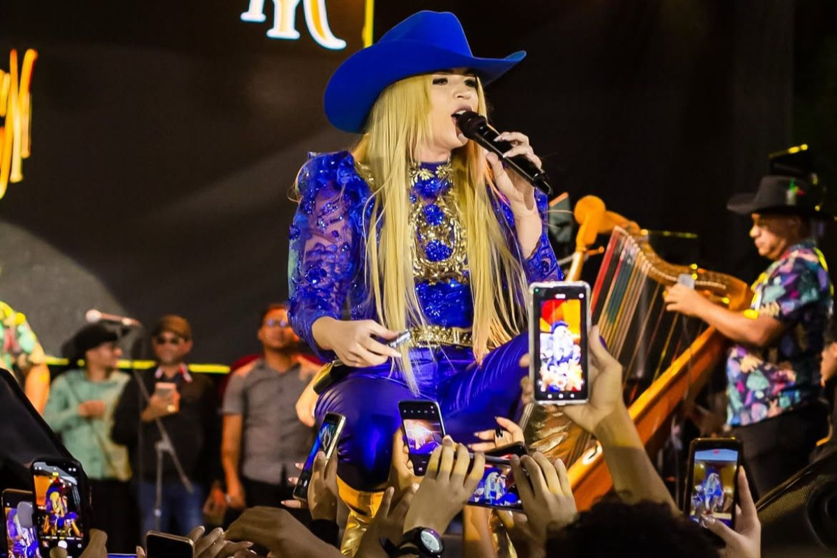 Yenifer Mora, música, canción