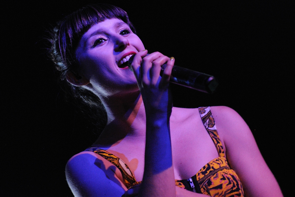 Francisca Valenzuela, canción