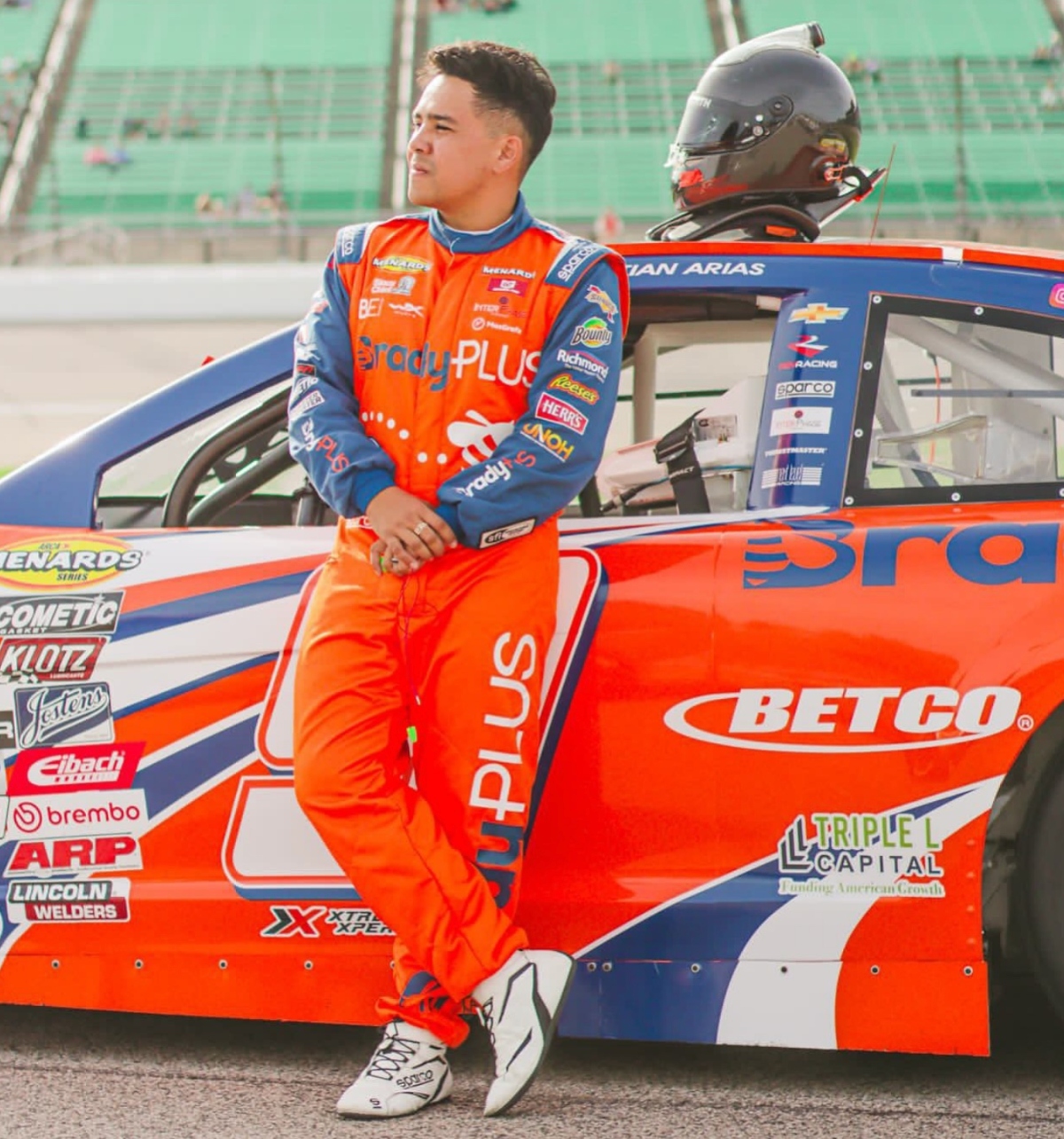latinos en NASCAR, Sebastián Arias, piloto, NASCAR, QuéOnnda