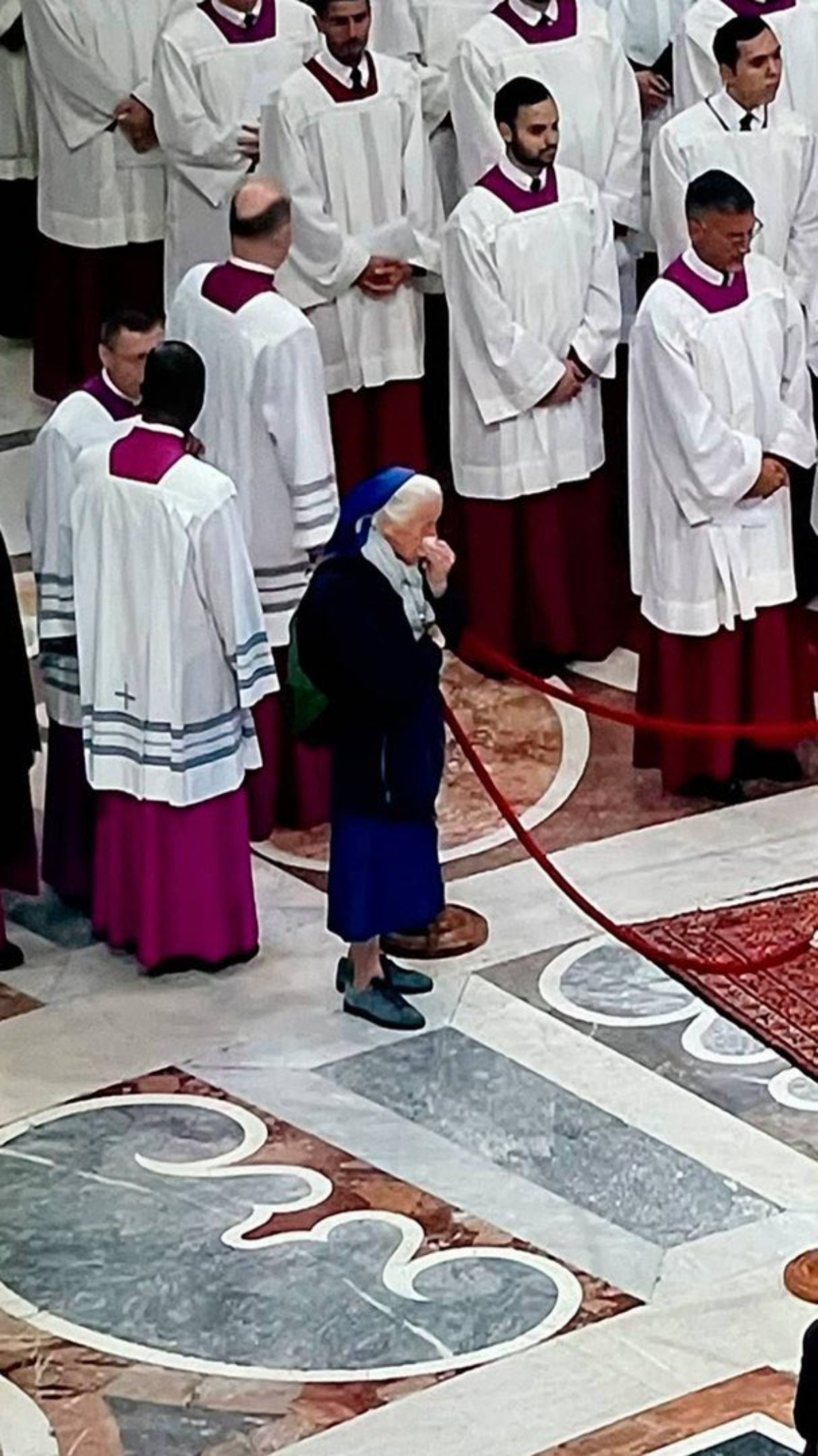 Sor Geneviève