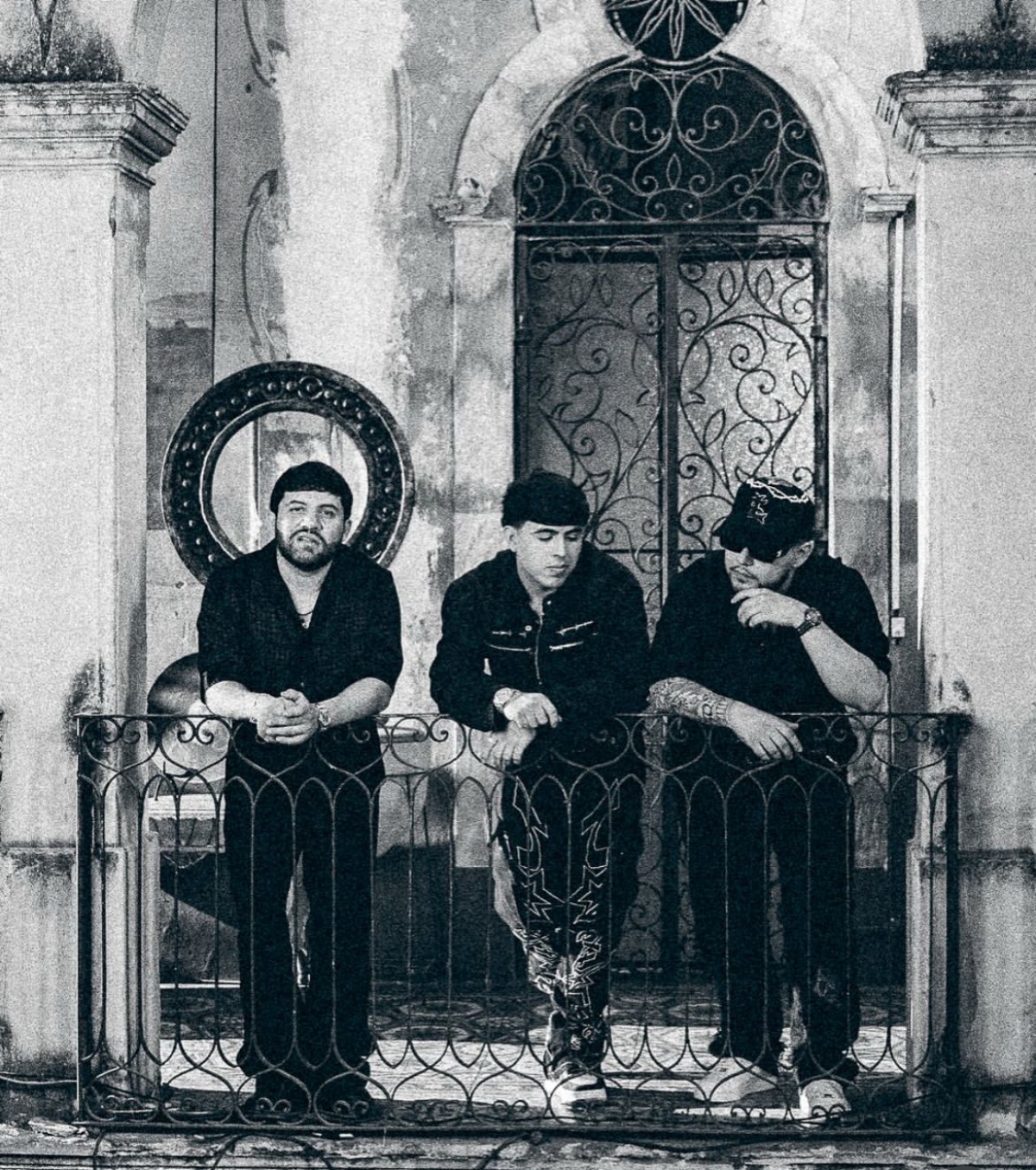 Oscar Maydon, música, canción