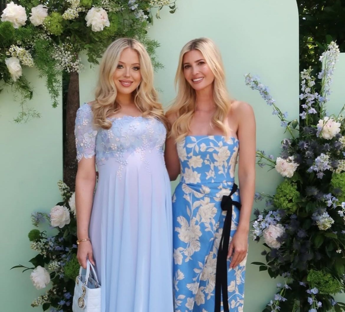 Ivanka Trump, dress
