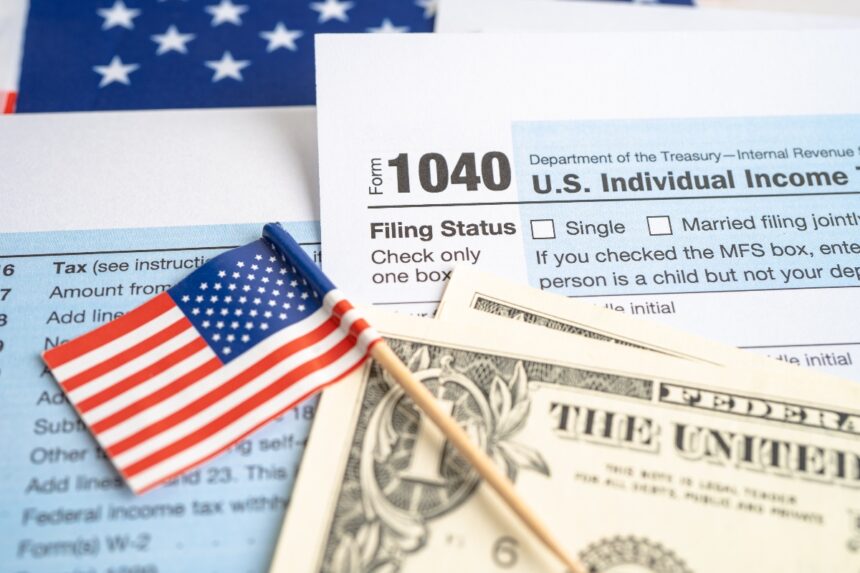 deportación por declarar impuestos, deportación, impuestos, taxes IRS, QuéOnnda