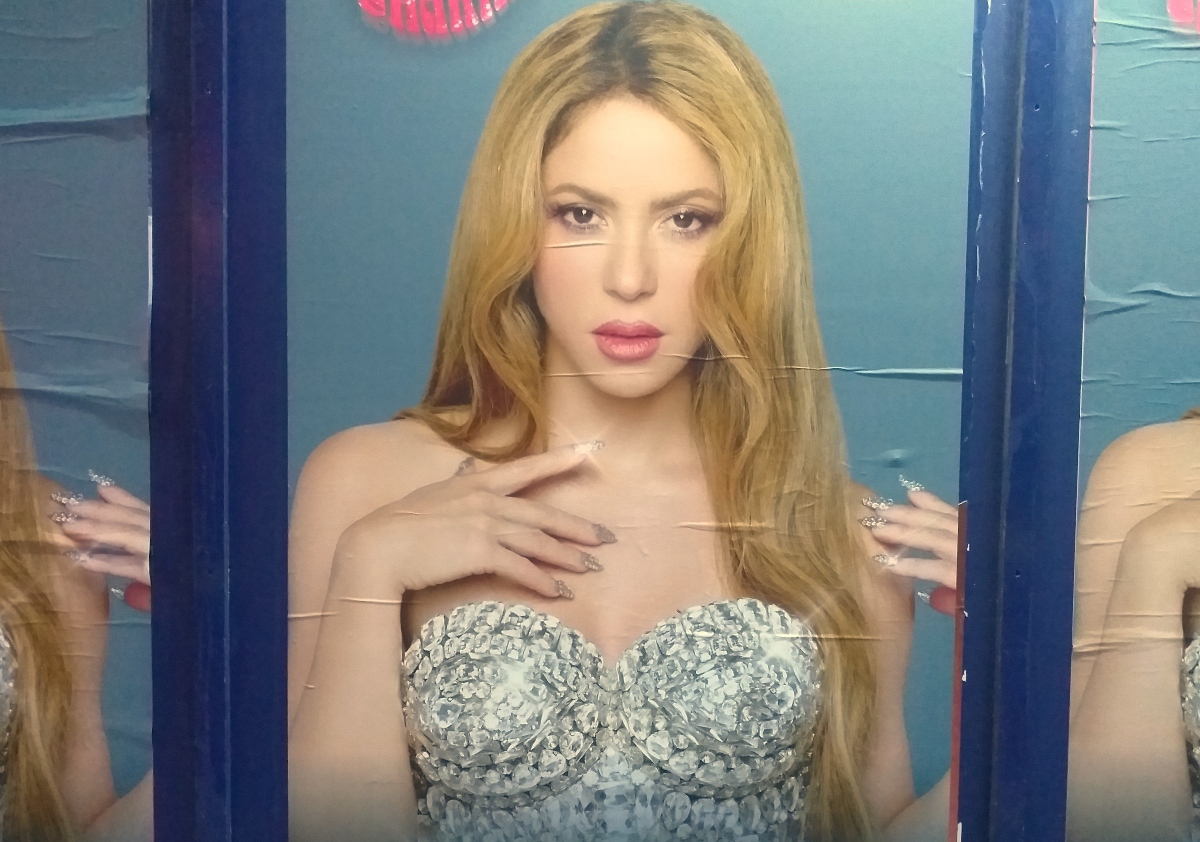 Shakira, celebrities, entertainment