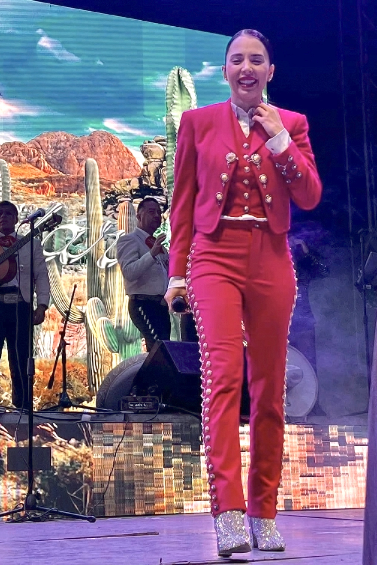 Carlos Vives Majo Aguilar