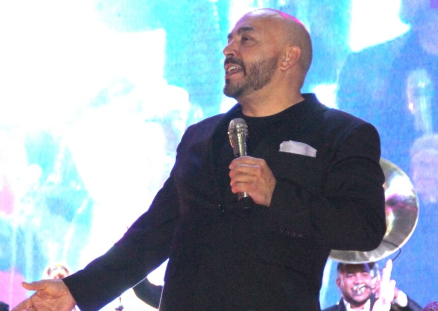 Lupillo Rivera, Casa de los Famosos, entretenimiento