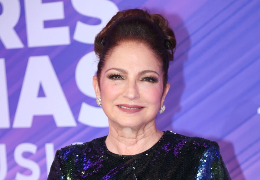 Gloria Estefan, famosos, música, celebración