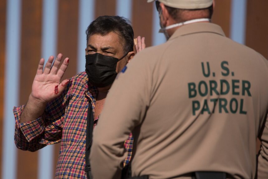 migrants departing voluntarily, CBP Home, CBP, QuéOnnda