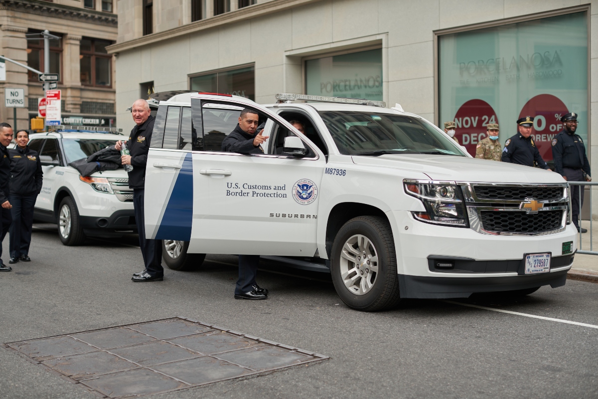 USCIS, ICE, migrants