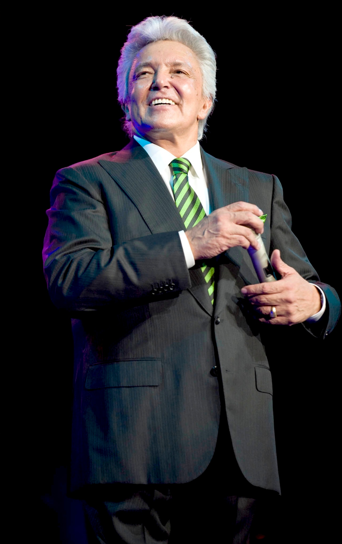 Alberto Vázquez, música, cantante