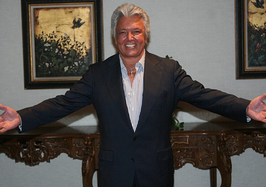 Alberto Vázquez, música, cantante