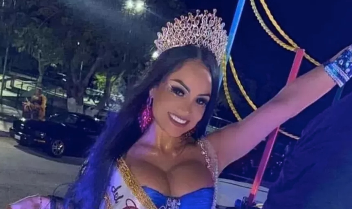 influencer, muerte, piscina