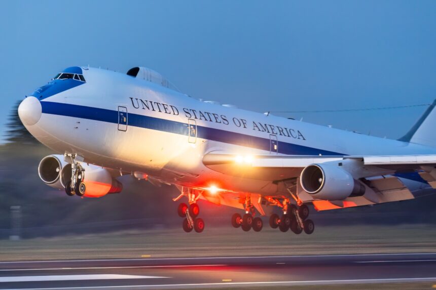 Avión del fin del mundo, Boing,