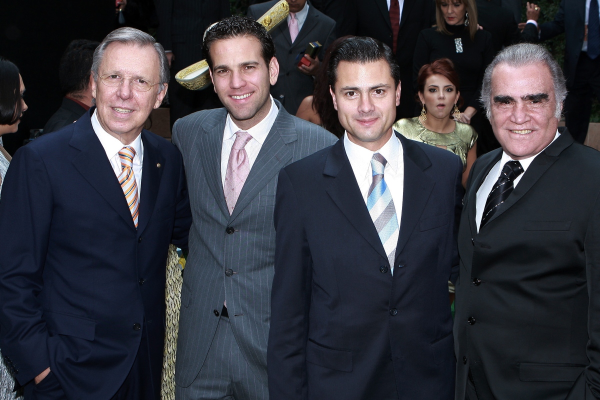 Joaquín López Dóriga, noticiero, salud