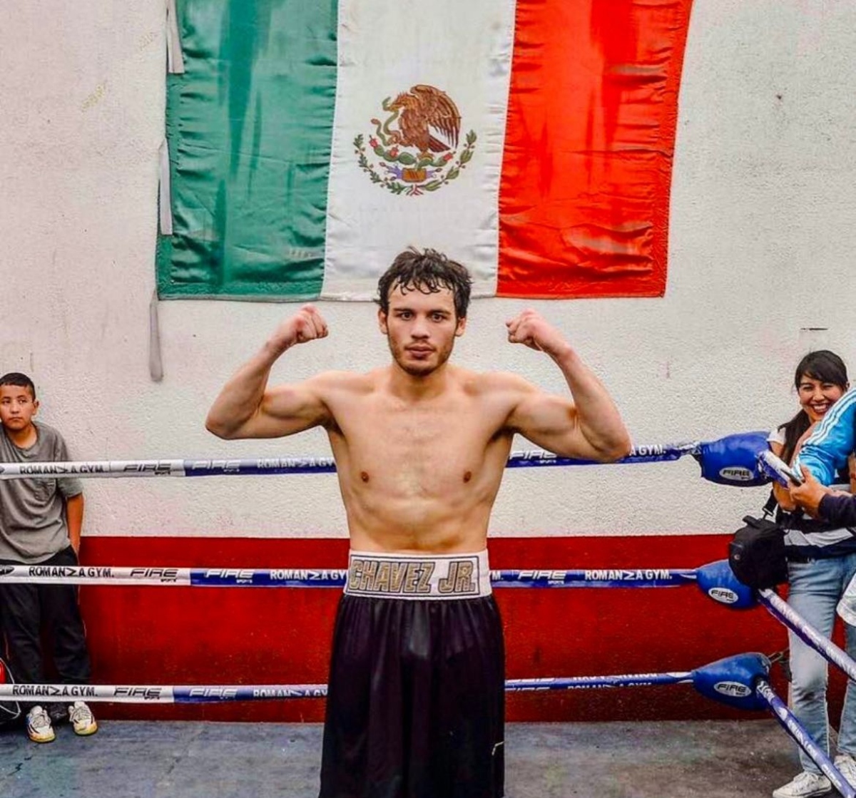 Julio César Chávez Jr, television, boxing