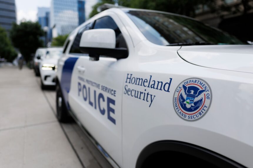 ICE, inmigrantes, indocumentados