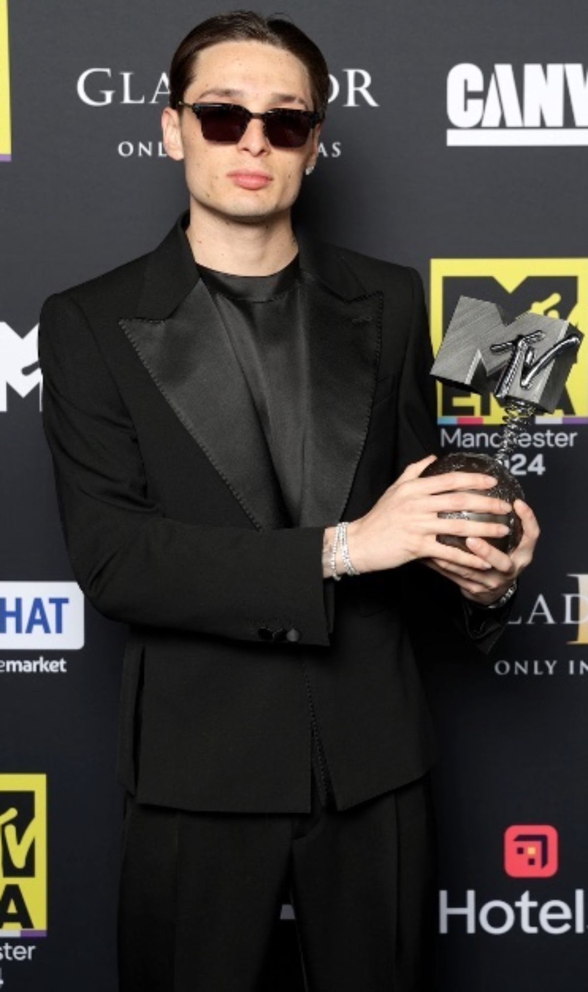 Featherweight, music