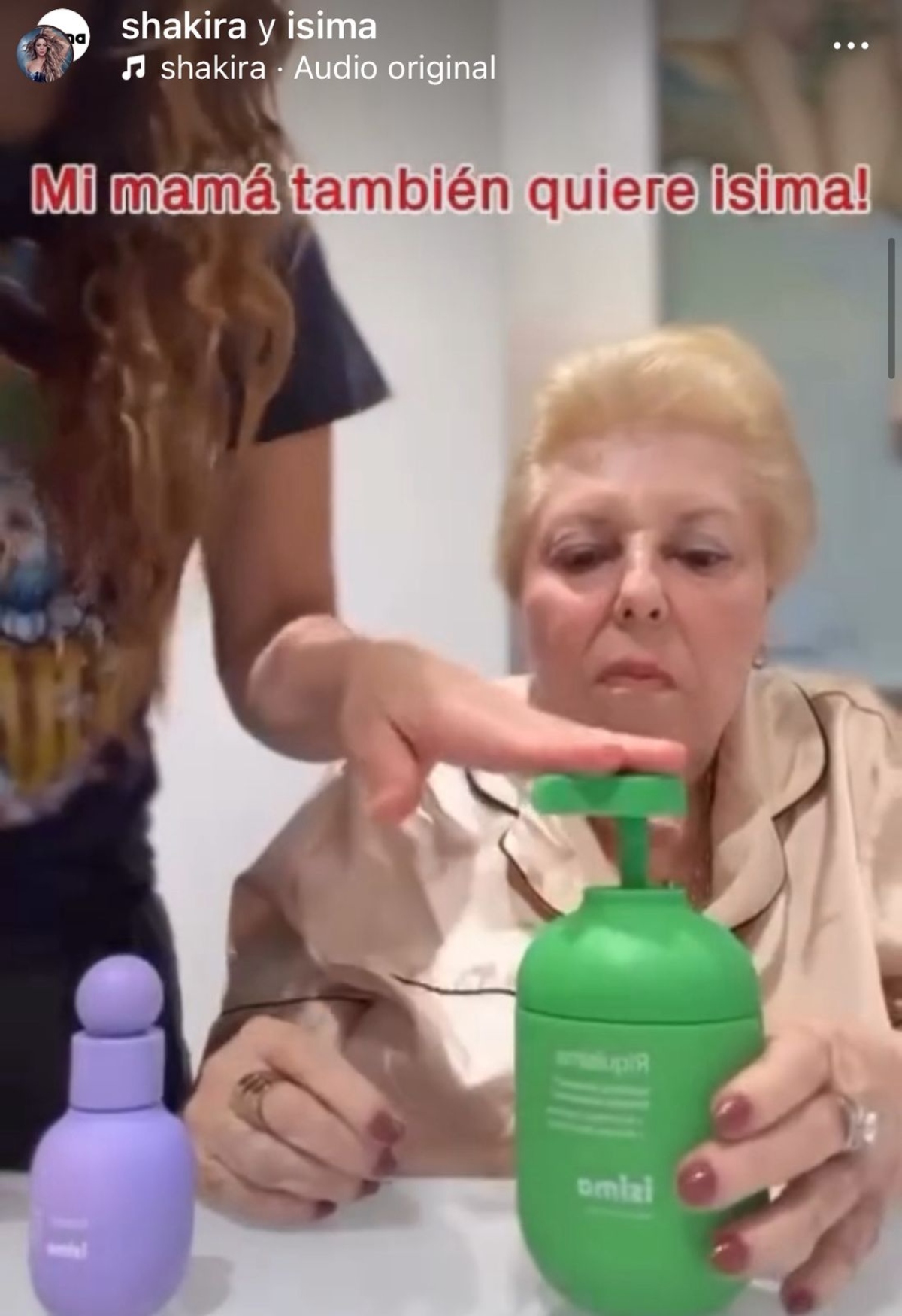 Shakira, mamá, productos