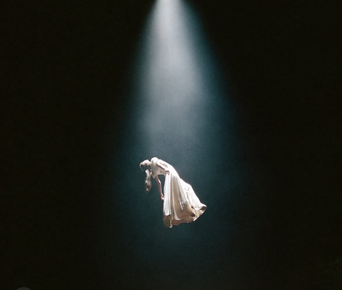 Ariana Grande, tour