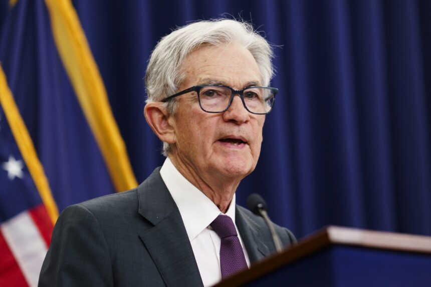 Jerome Powell tasas interés, Jerome Powell, tasas de interés, Reserva Federal, QuéOnnda