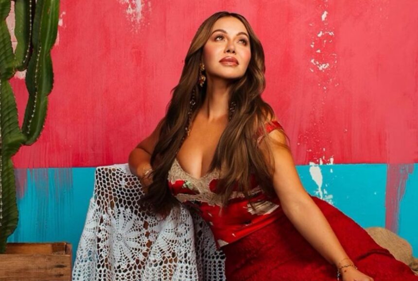 Chiquis, music