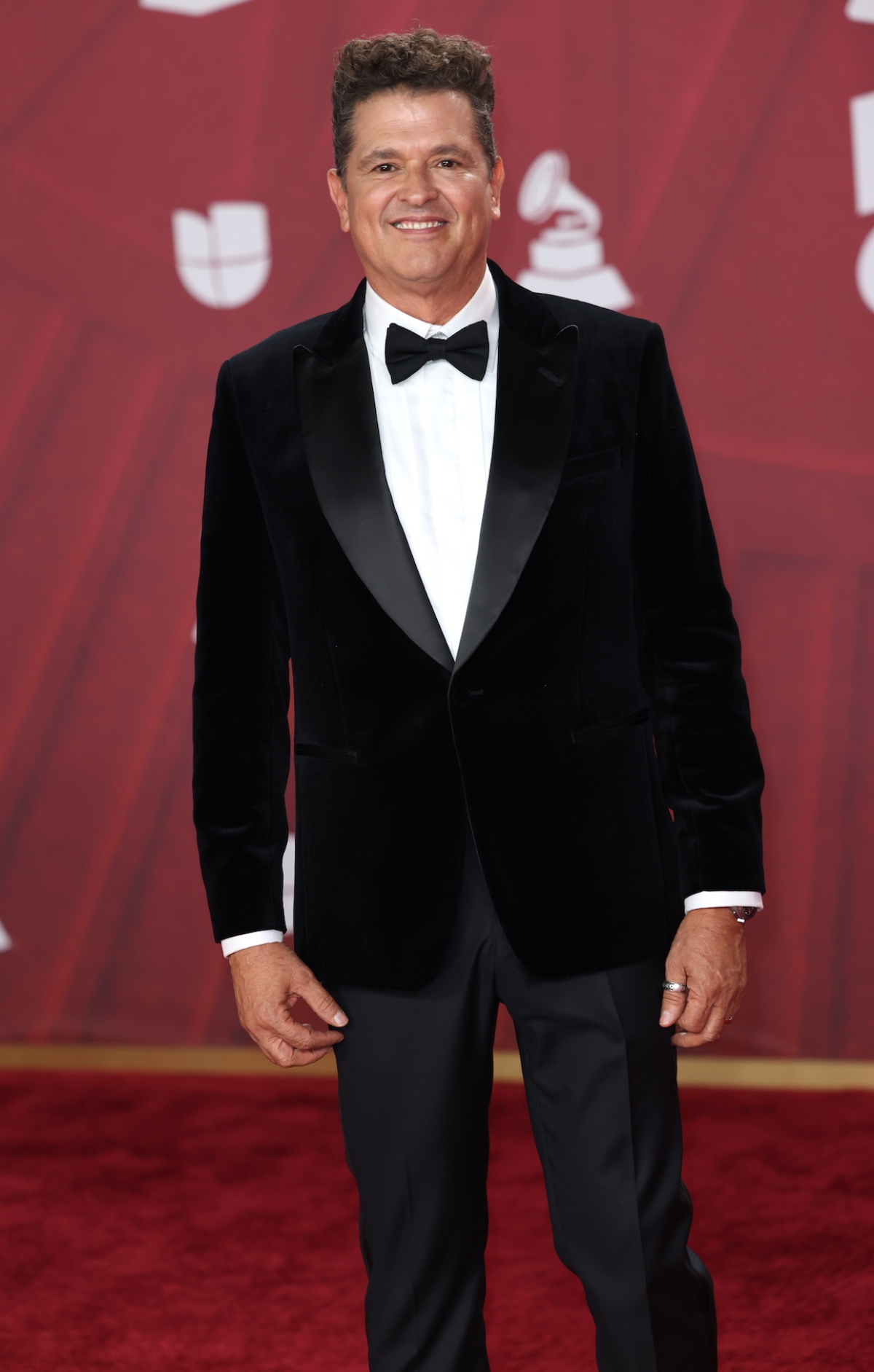 Premios Juventud, Carlos Vives, Myke Towers
