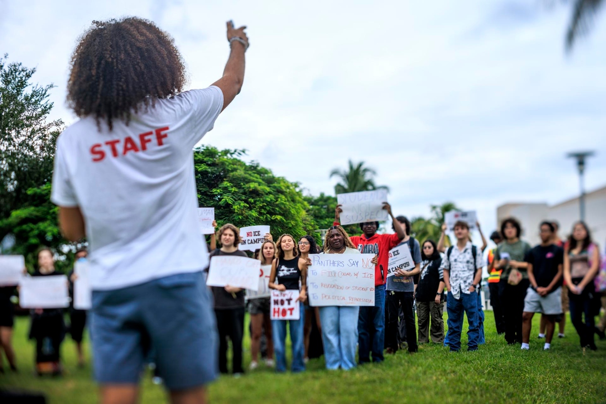 protests Florida International University, protests, Florida International University, Florida, QuéOnnda