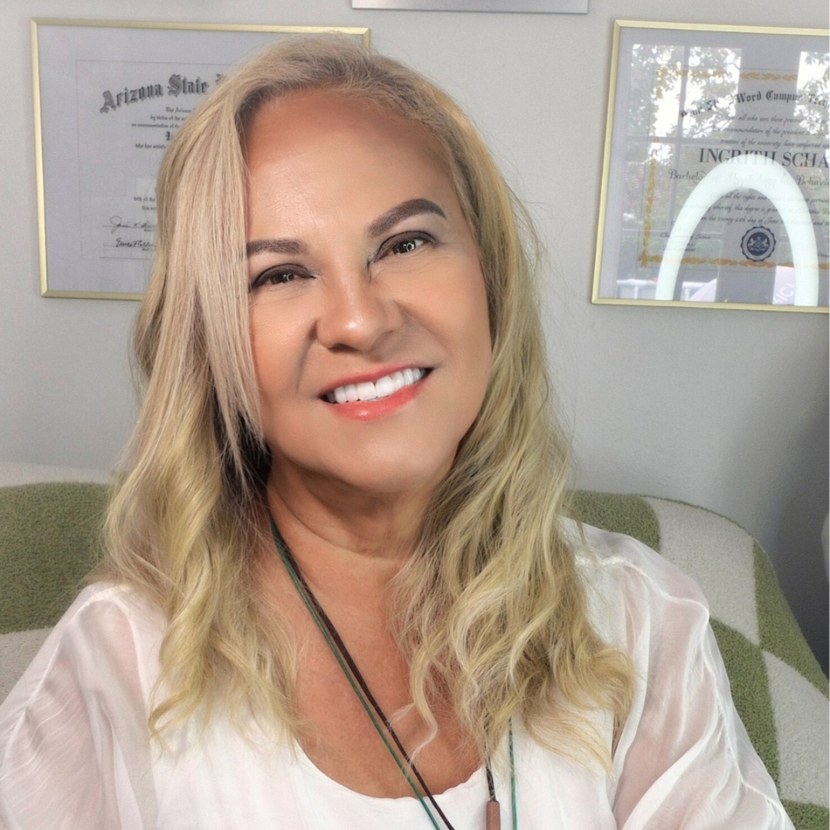 Ingrith Schaill, Misterios del Alma, Podcast, Ángeles, QuéOnnda