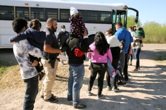 deportación niños guatemaltecos hondureños, deportación, niños guatemaltecos, niños hondureños, QuéOnnda