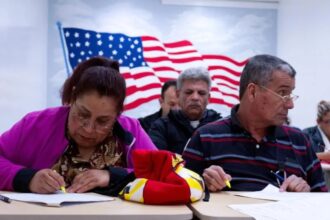 new citizenship test, citizenship test, naturalization, USCIS, QuéOnnda