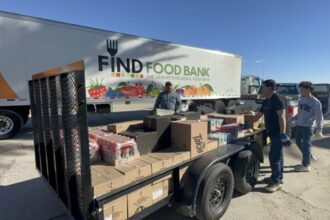 ICE raids free food, ICE raids, free food, California, QuéOnnda