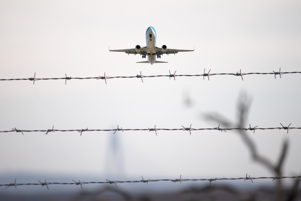 flight, deportees, migrants